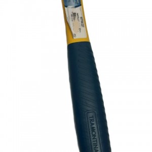 Martillo de uña con mango tubular.